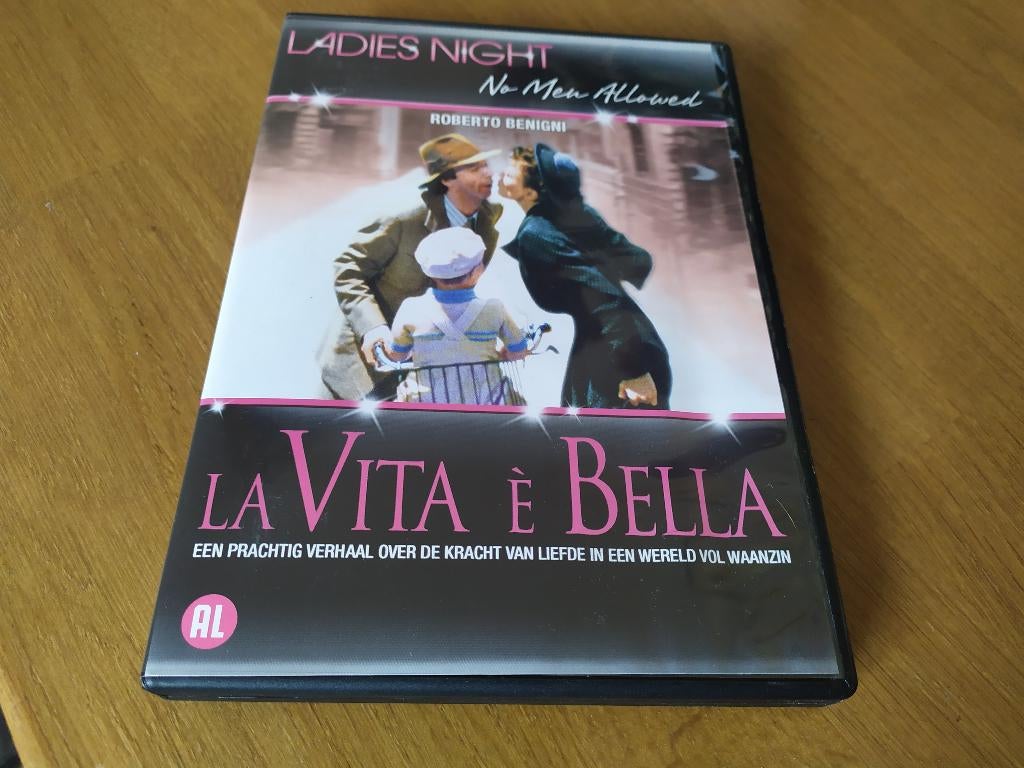 La Vita e Bella, Vanaf 12 jaar, Ophalen of Verzenden, Zo goed als nieuw