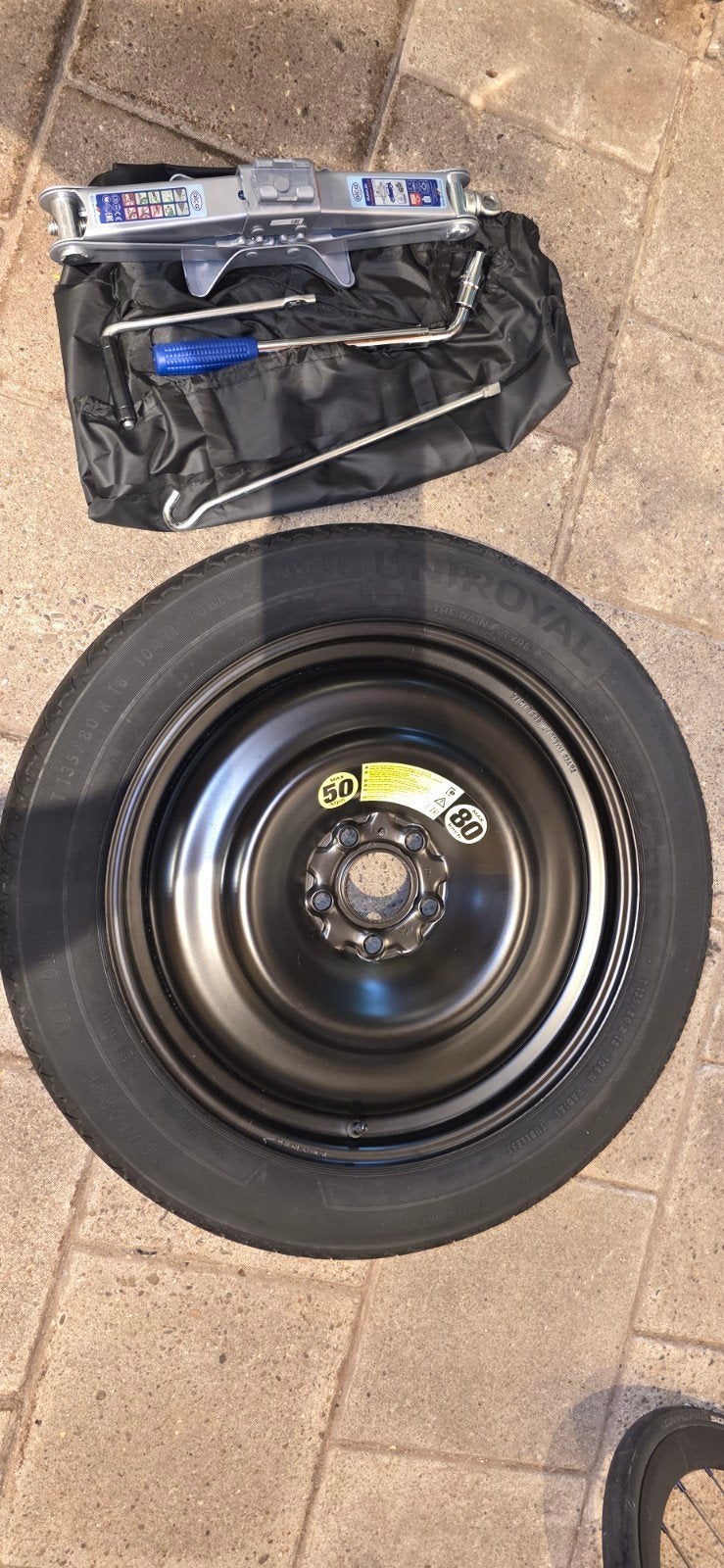 Thuisbrenger voor een Ford Kuga, Ophalen, Nieuw, Ford