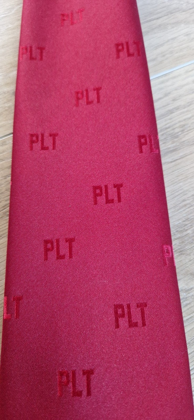 VvTP "PLT" verenigingsdas TU Delft (Technische Natuurkunde), Ophalen of Verzenden, Zo goed als nieuw