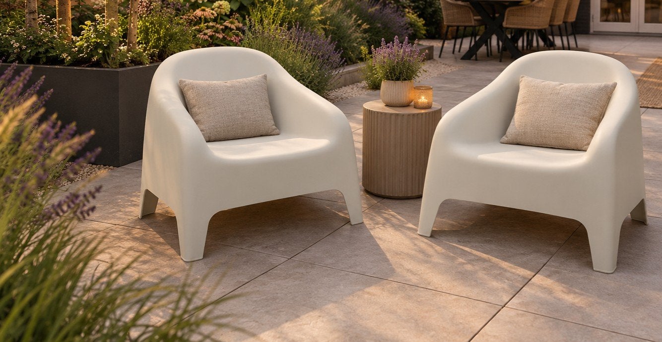 2x IKEA SKARPÖ buitenstoelen wit - Gebruikt, Tuin en Terras, Ophalen, Gebruikt, Kunststof