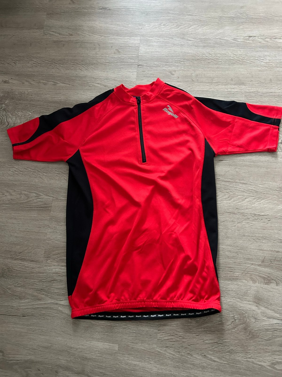 Rood Rogelli fietsshirt - Maat M, Maat 48/50 (M), Ophalen of Verzenden, Zo goed als nieuw, Hardlopen of Fietsen