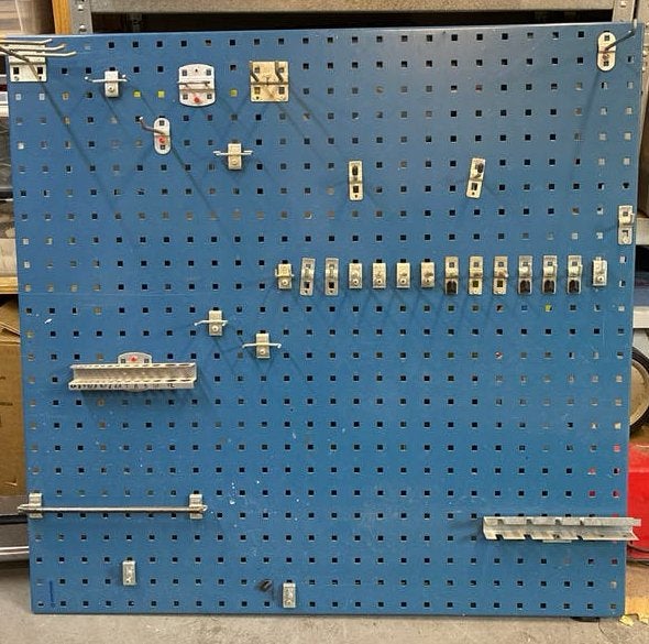 Gereedschapsbord 98x98 cm met diverse haken, Doe-het-zelf en Verbouw, Ophalen, Gebruikt, Gereedschapsopslag