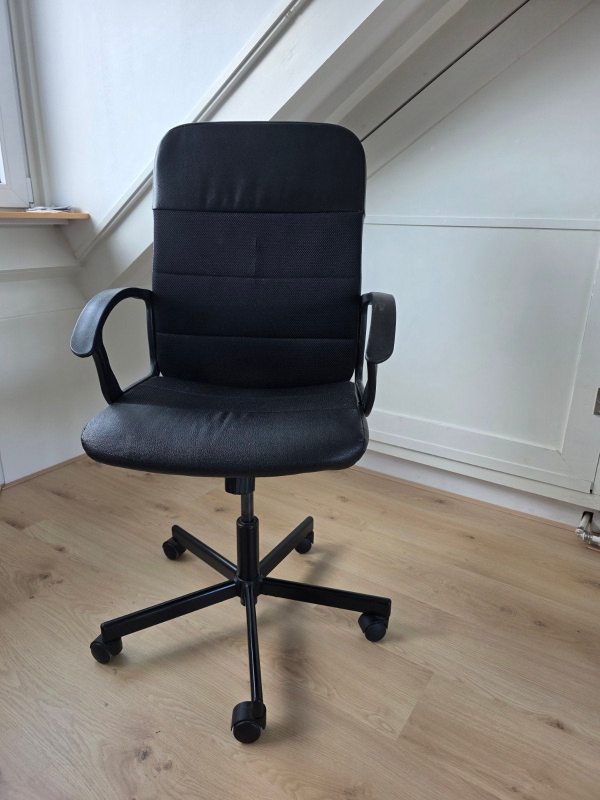 Ikea  Bureaustoel Renberget, Ophalen of Verzenden, Gebruikt, Zwart, Bureaustoel