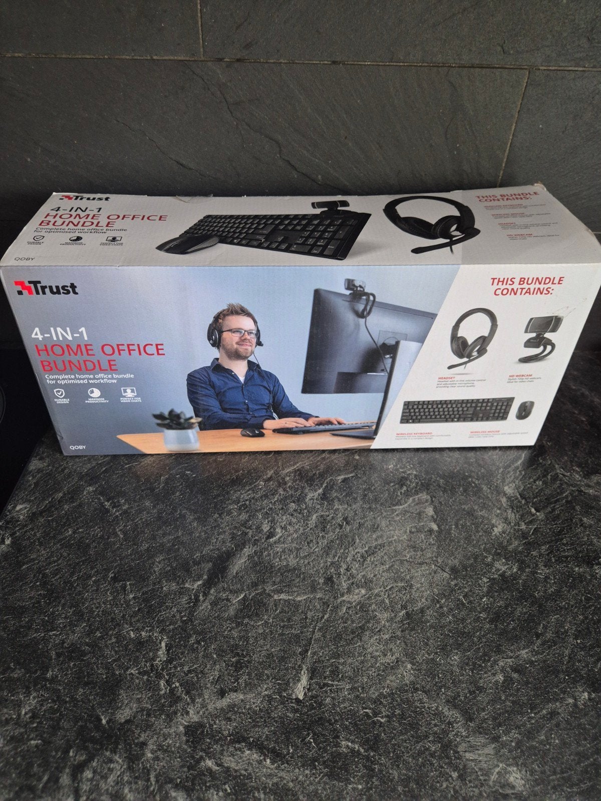 Trust 4-in-1 Home nieuw in doos toetsenbord  webcam headset, Ophalen of Verzenden, Nieuw