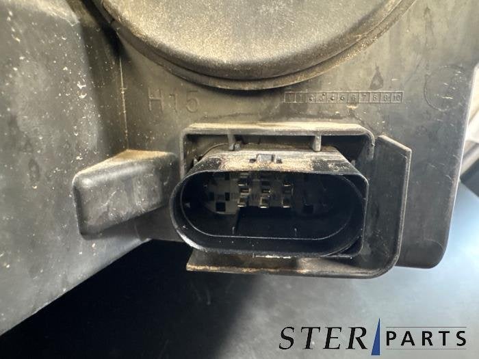 Koplamp links van een Mercedes Sprinter, Auto-onderdelen, Verlichting, Gebruikt, -, Ophalen of Verzenden, -