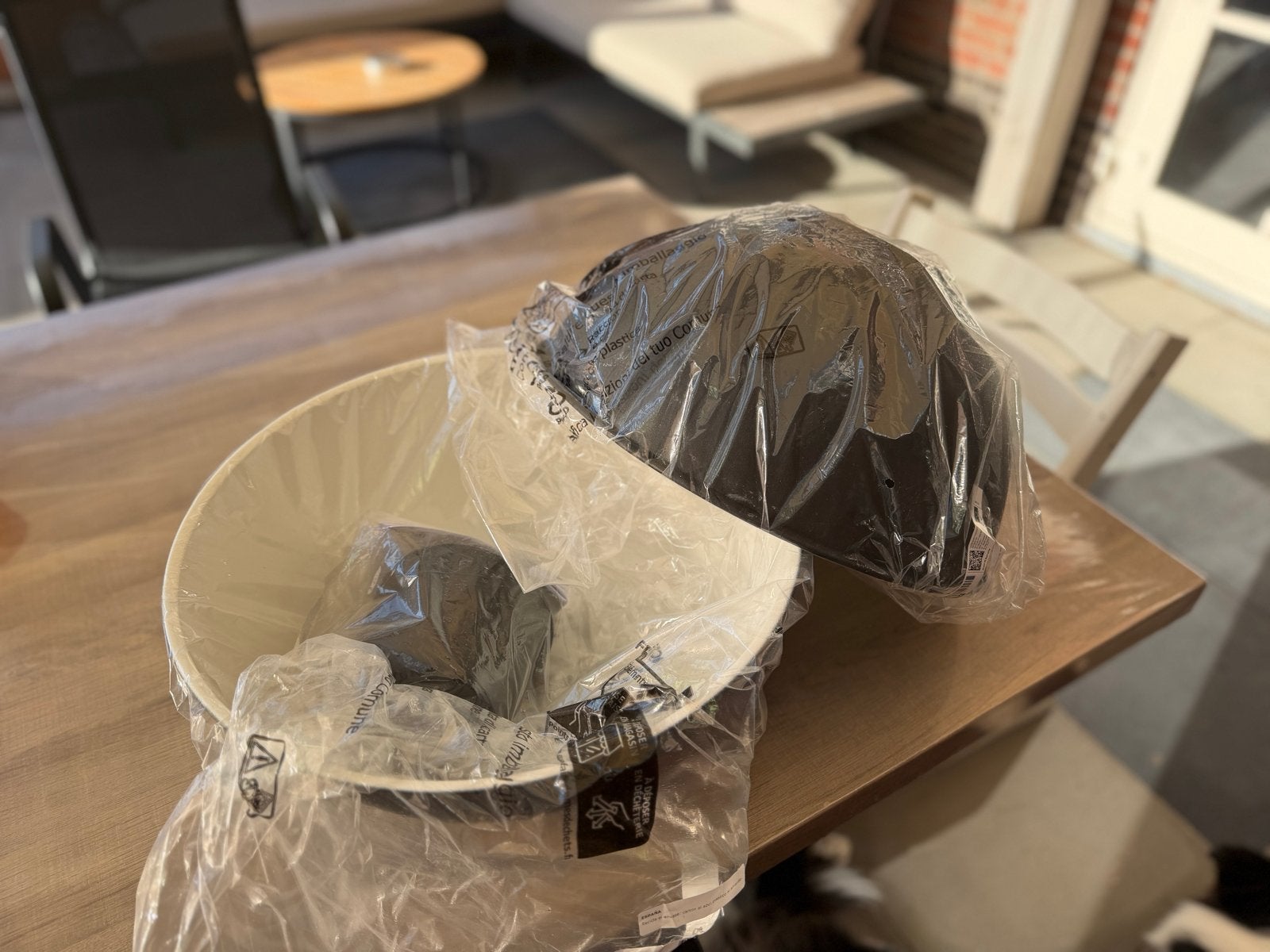 2x IKEA SKURUP Hanglamp, zwart, 38 cm - Nieuw in verpakking, Ophalen of Verzenden, Nieuw, Metaal, E27 (groot)
