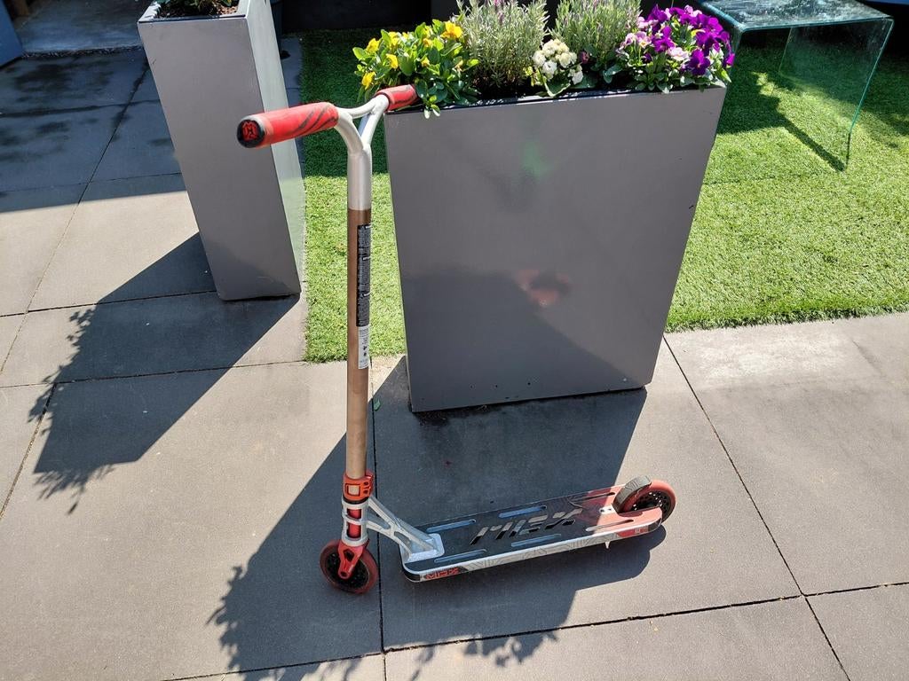 2x Stuntstep - Gebruikt maar in goede staat, Fietsen en Brommers, Steps, Ophalen, Gebruikt, Overige typen, MGP