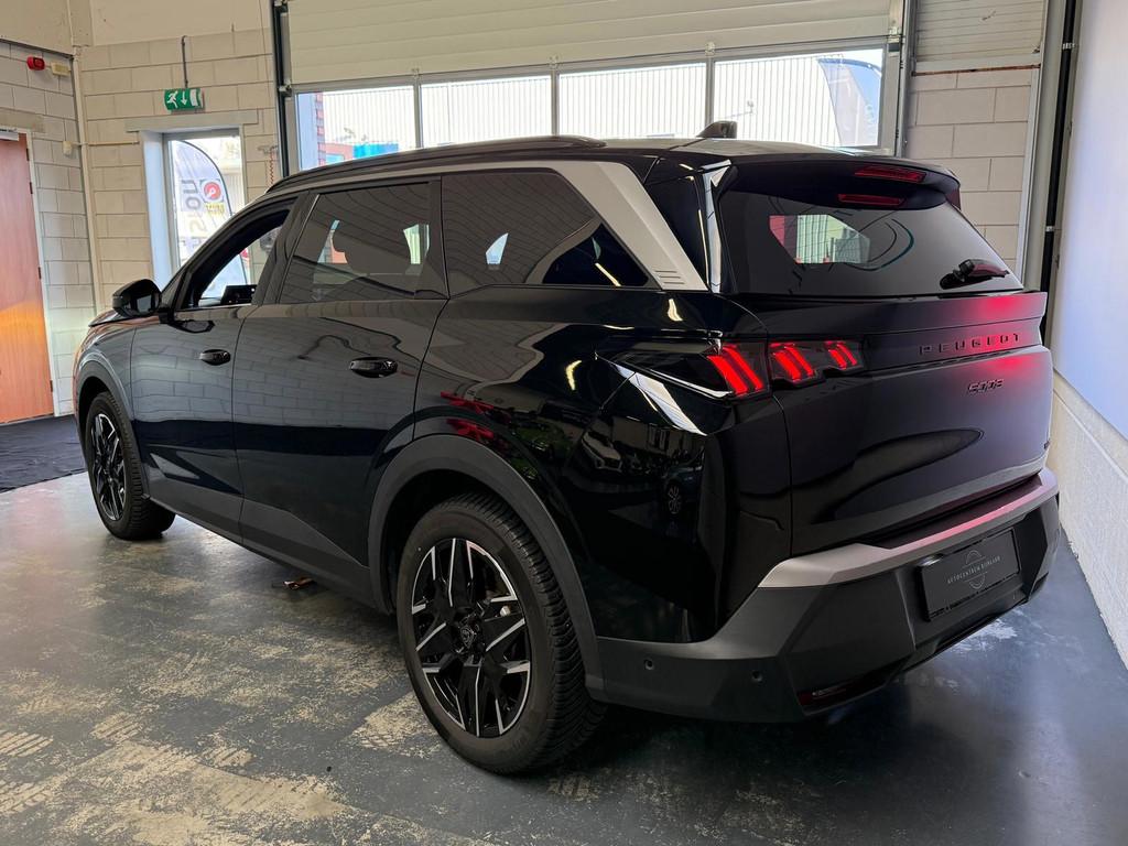 Peugeot 5008 1.2 Hybrid 145 Allure, Camera Stoel/Stuurverwar, Auto's, Peugeot, 145 pk, 1199 cc, Zwart, Bedrijf