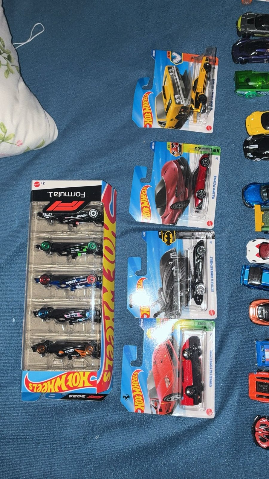 135 Hot Wheels auto's, waarvan 9 nieuw in verpakking, Ophalen of Verzenden, Zo goed als nieuw