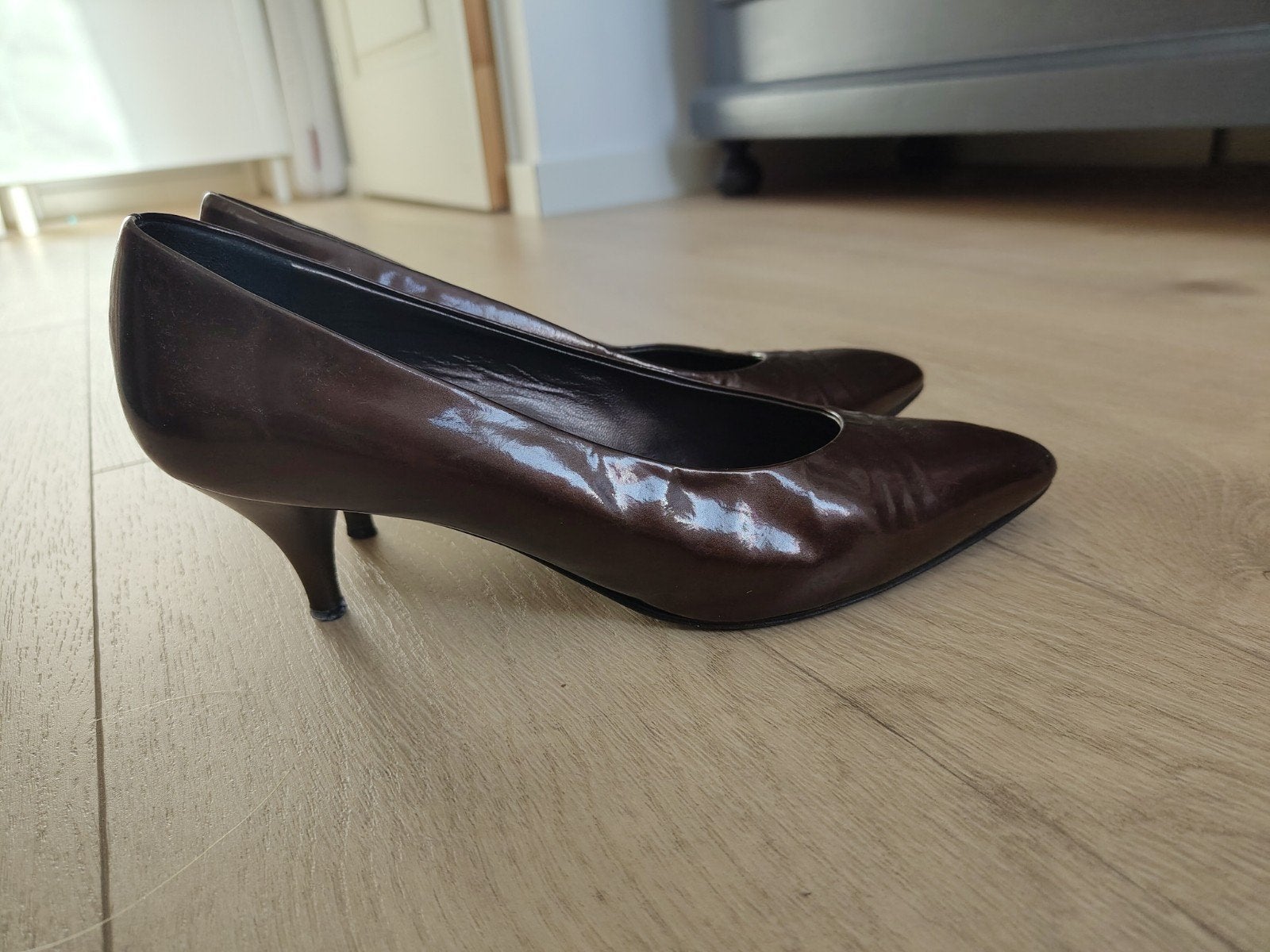 Bruine pumps Gianmarco Lorenzi maat 40, Pumps, Bruin, Ophalen of Verzenden, Gianmarco Lorenzi