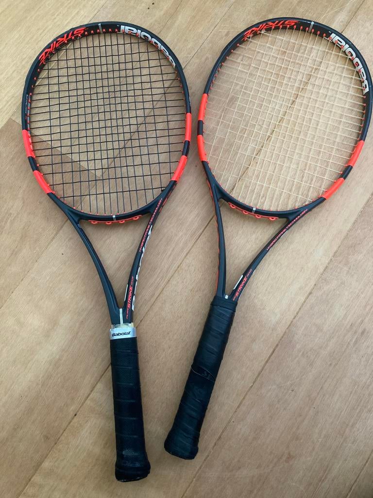 2x Babolat Pure Strike 16x19 tennisrackets – Grip L2 & L3, Sport en Fitness, Ophalen of Verzenden, Zo goed als nieuw, Racket, L3