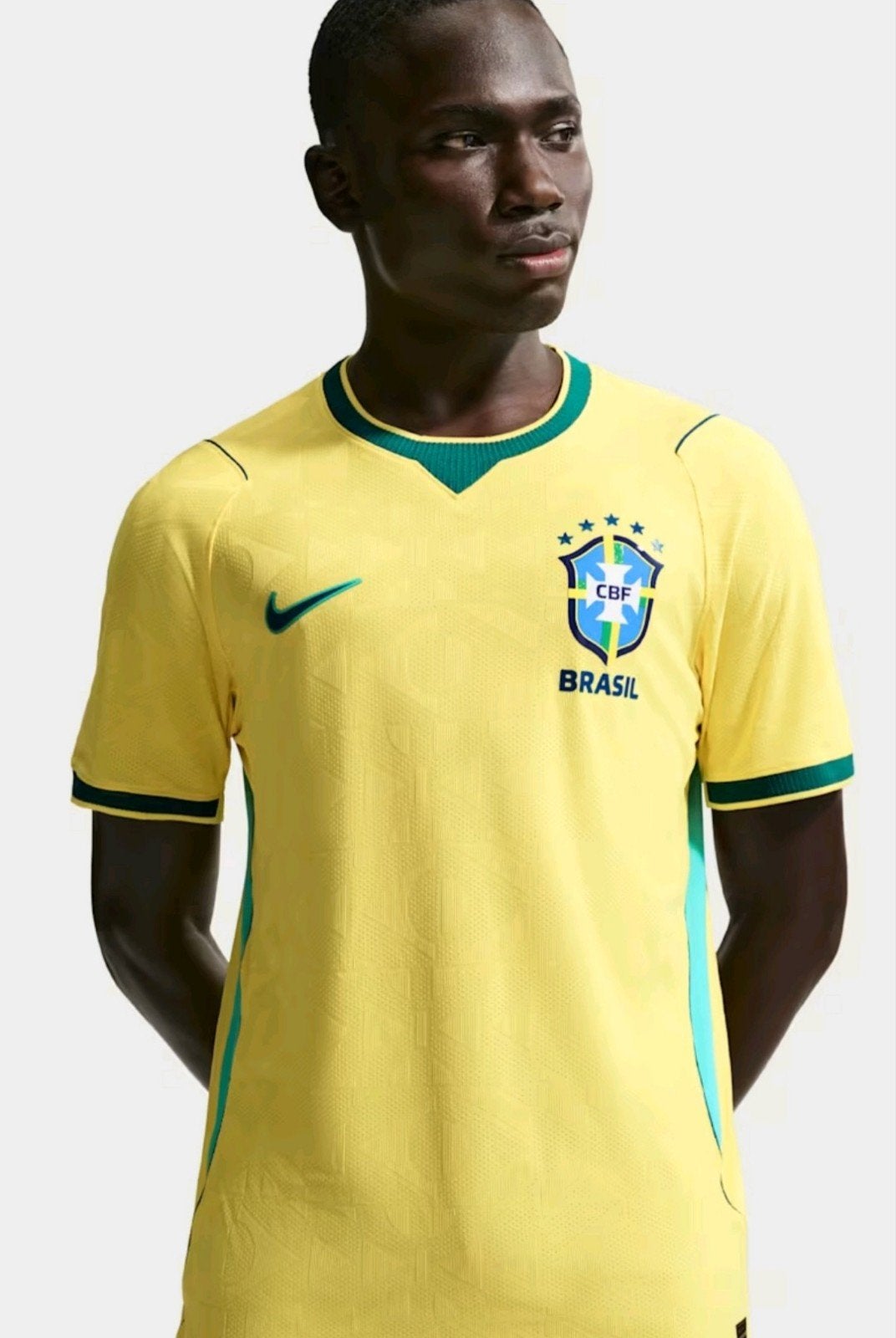 Nieuwste Brazilië Thuisshirt Maat S, Maat S, Ophalen of Verzenden, Nieuw, Shirt