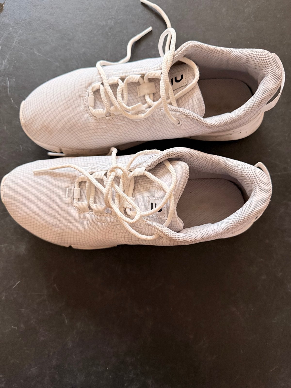 Decathlon Sneakers Maat 42 - Comfortabele Sportschoenen, Ophalen of Verzenden, Gedragen, Wit, Sneakers of Gympen