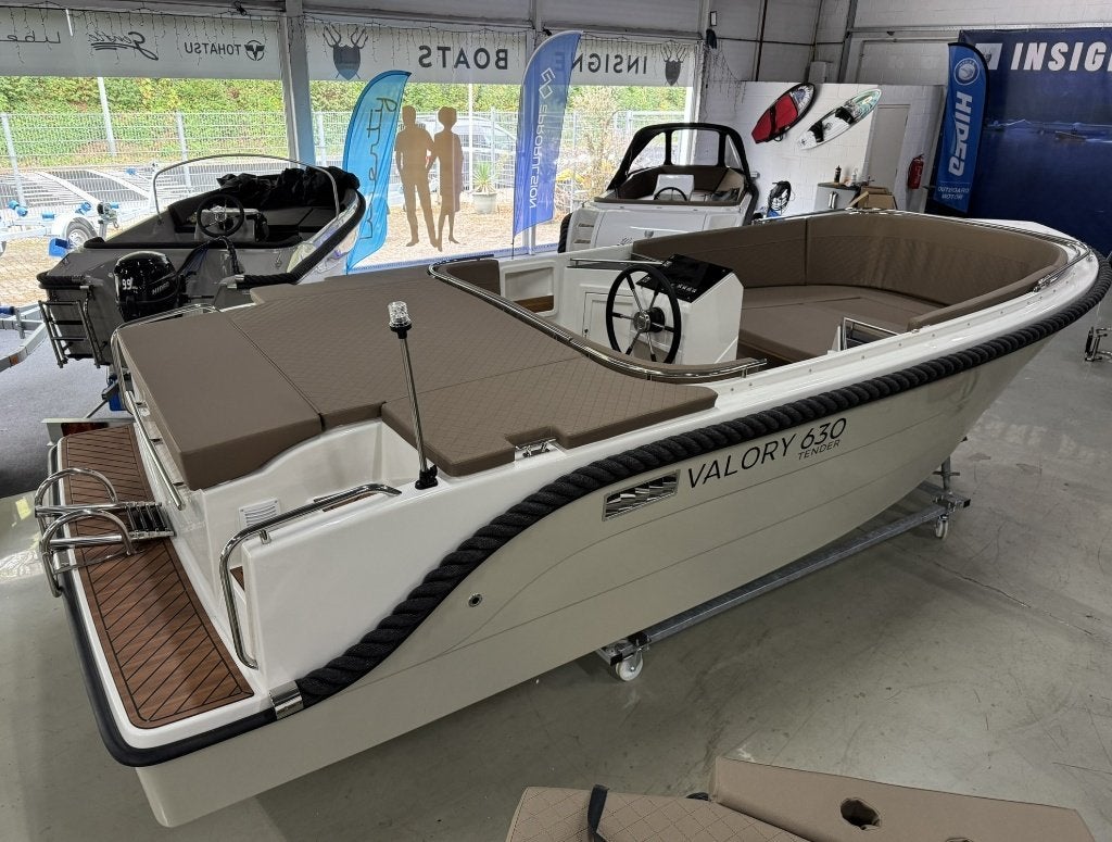 Valory 630 Tender Nieuw  €21995,- Full Options !!, Tender, Rondzit, Nieuw, 6 m