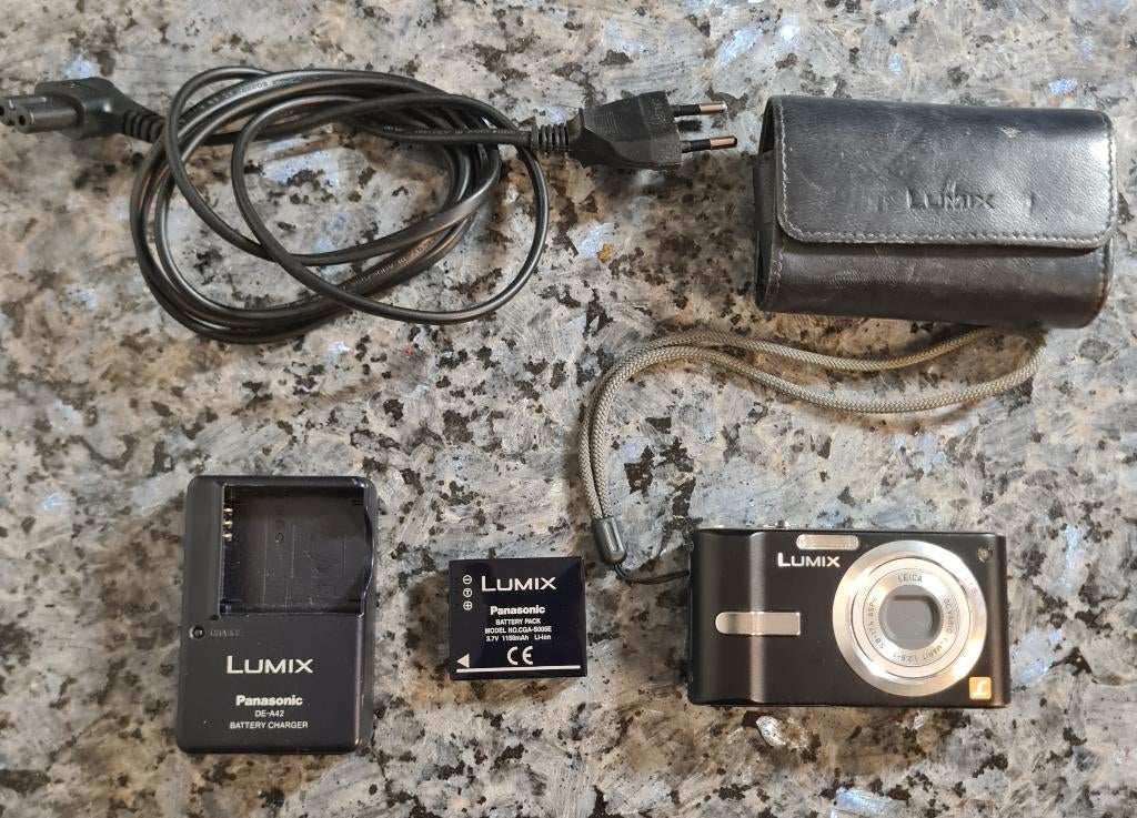 Panasonic Lumix DMX-FX12, Gebruikt, 12 Megapixel, Compact, Ophalen of Verzenden