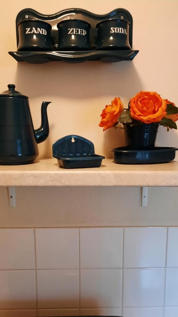 Vintage Keukenset: Broodtrommel, Koffiepot & Voorraadpotten, Ophalen