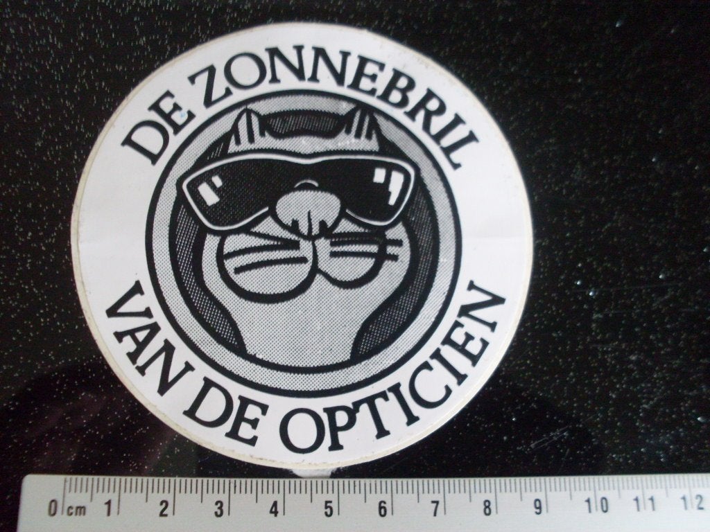 sticker de zonnebril van de opticien logo kat poes, Verzamelen, Verzenden, Zo goed als nieuw, Overige typen