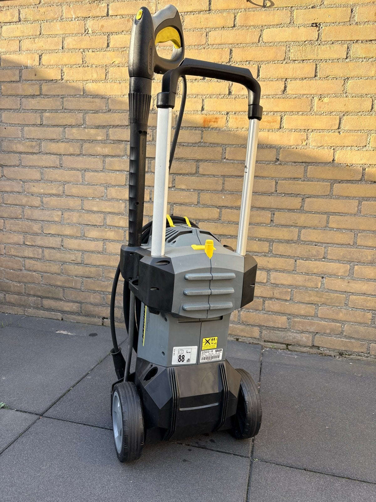 Foto 3 van Kärcher Professional HD 5/15 C Hogedrukreiniger