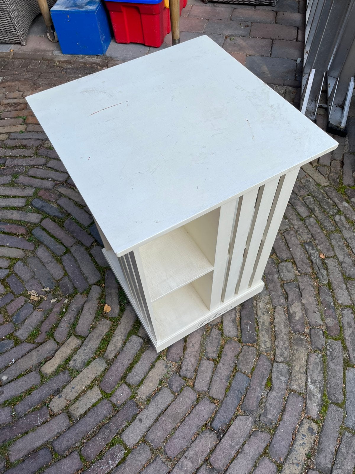 Foto 4 van Leuke boekenkast / - tafel van Riviera Maison