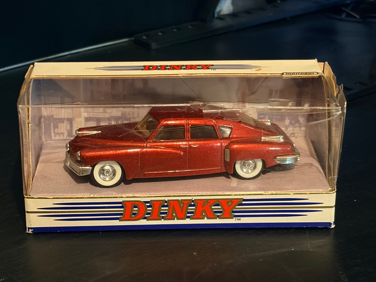 Dinky Toys 1948 Tucker Torpedo DY-11 Matchbox, Hobby en Vrije tijd, Modelauto's | 1:43, Ophalen of Verzenden, Zo goed als nieuw