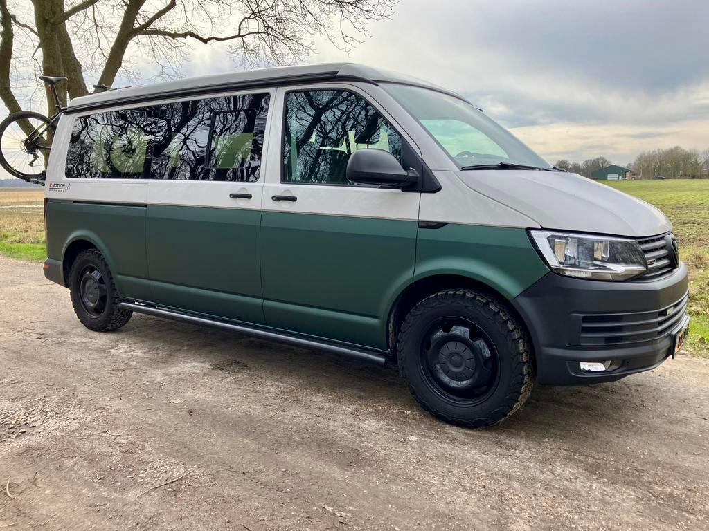 Volkswagen T6 2.0 L2 140PK 4Motion 4x4 Offroad, Caravans en Kamperen, Campers, Buscamper of Camperbus, Luifel, Volkswagen, Handgeschakeld