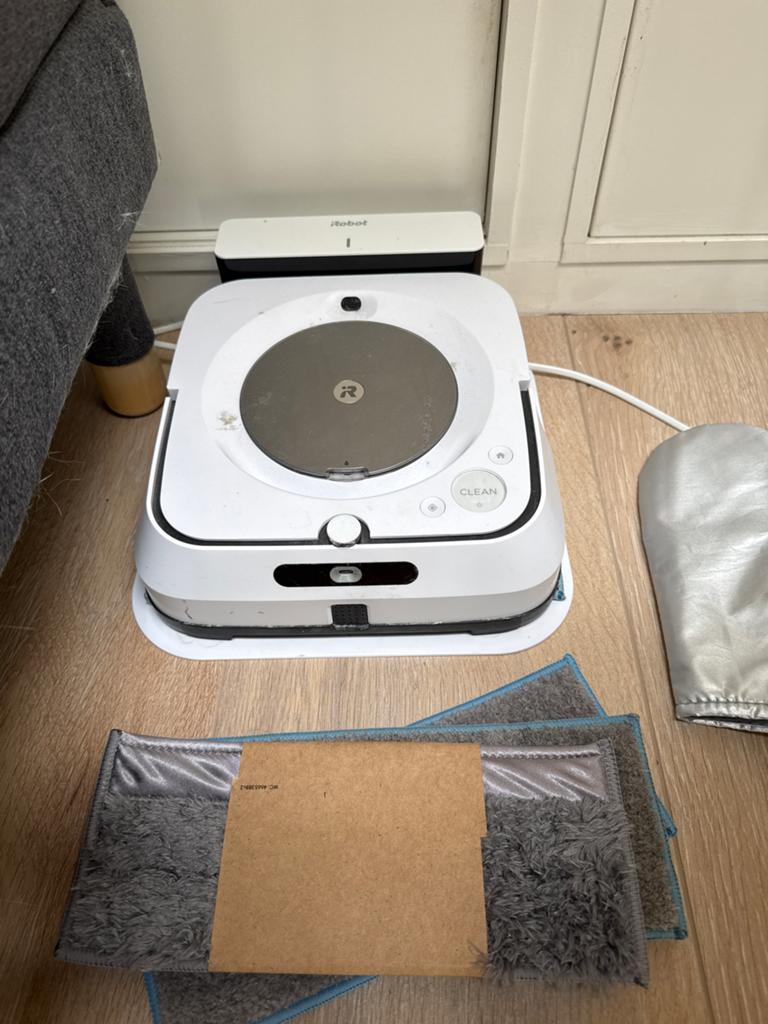 iRobot Braava M6138 Dweilrobot - Stille en slimme vloerreini, Witgoed en Apparatuur, Stofzuigers, IRobot, Ophalen of Verzenden