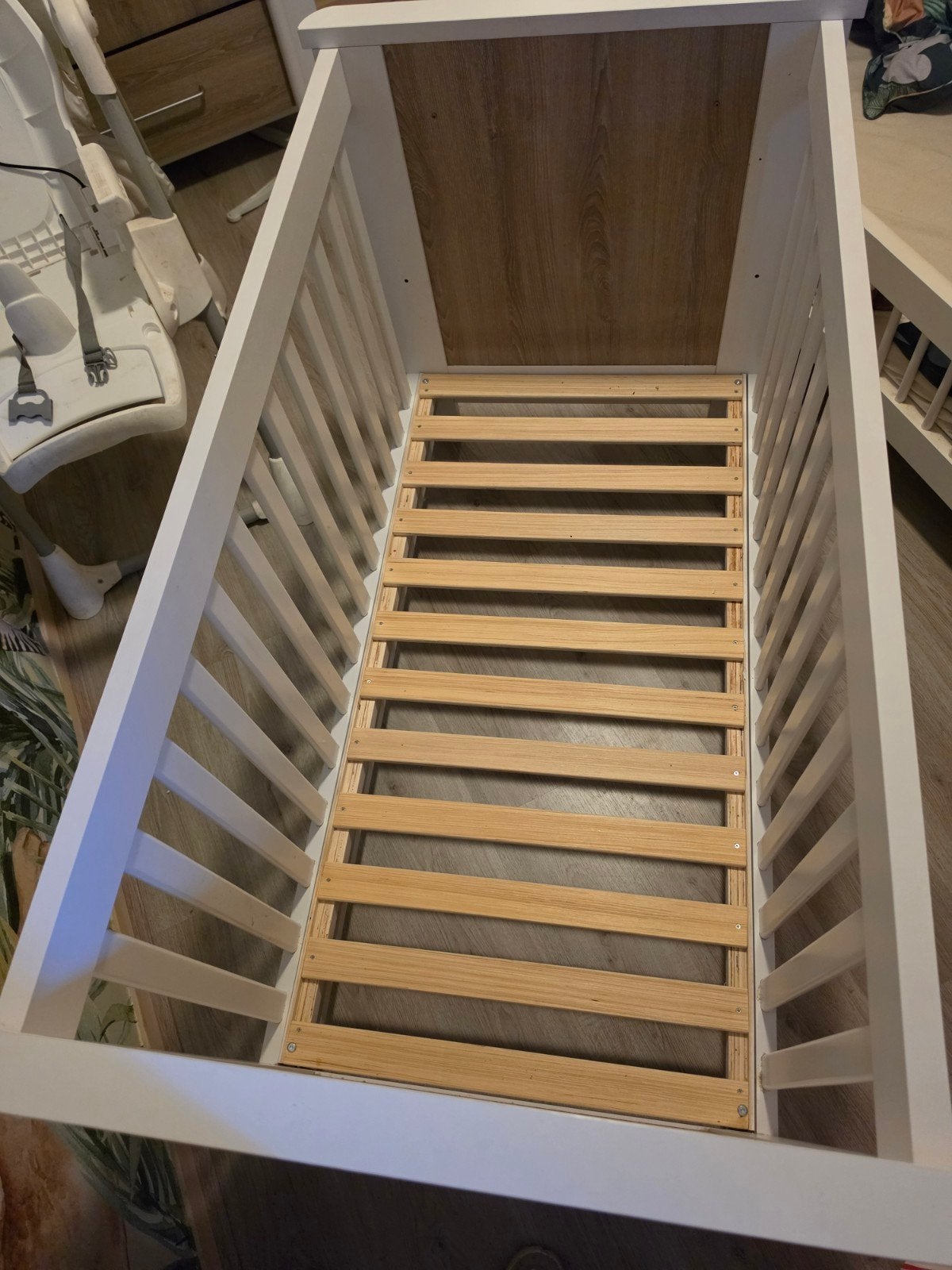 Cabino Babykamer Noel Wit/Eiken - Complete Set, Ophalen, Zo goed als nieuw, Jongetje of Meisje