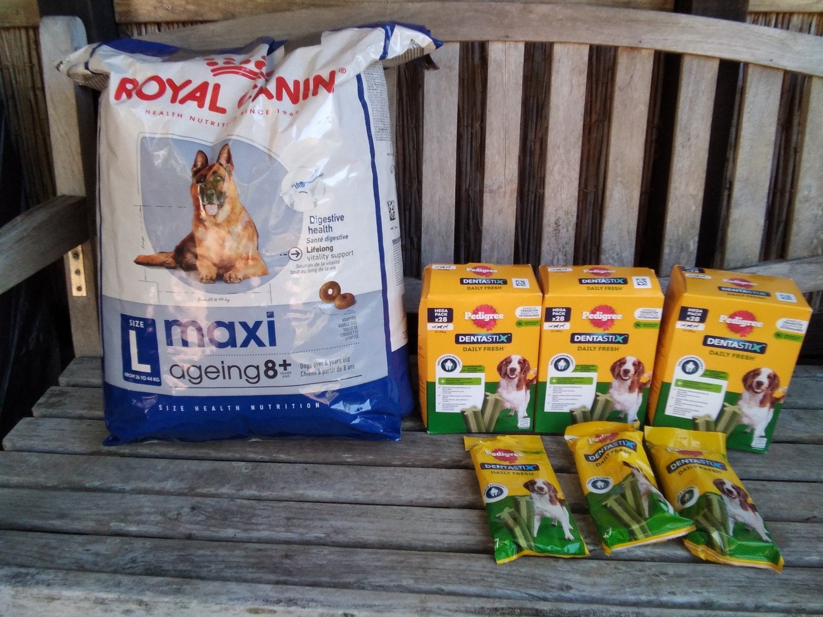 hondenvoer, Ophalen, Hond
