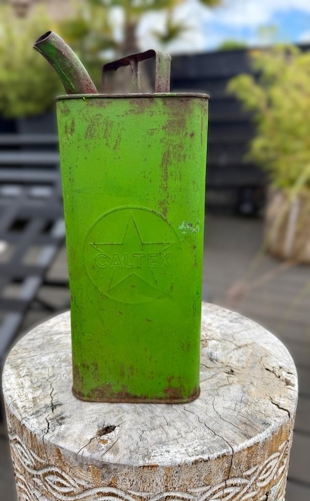 Oud Caltex olieblik met schenktuit vintage petroliana, Verzamelen, Merken en Reclamevoorwerpen, Ophalen of Verzenden, Gebruikt