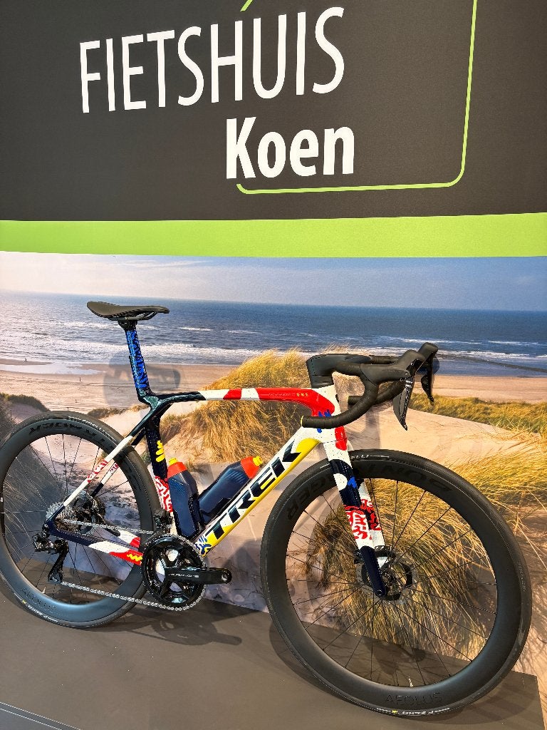 Trek Madone SLR 9 ICON M/L - Dura-Ace Di2 - DEMO!, 28 inch, Carbon, Heren, Zo goed als nieuw