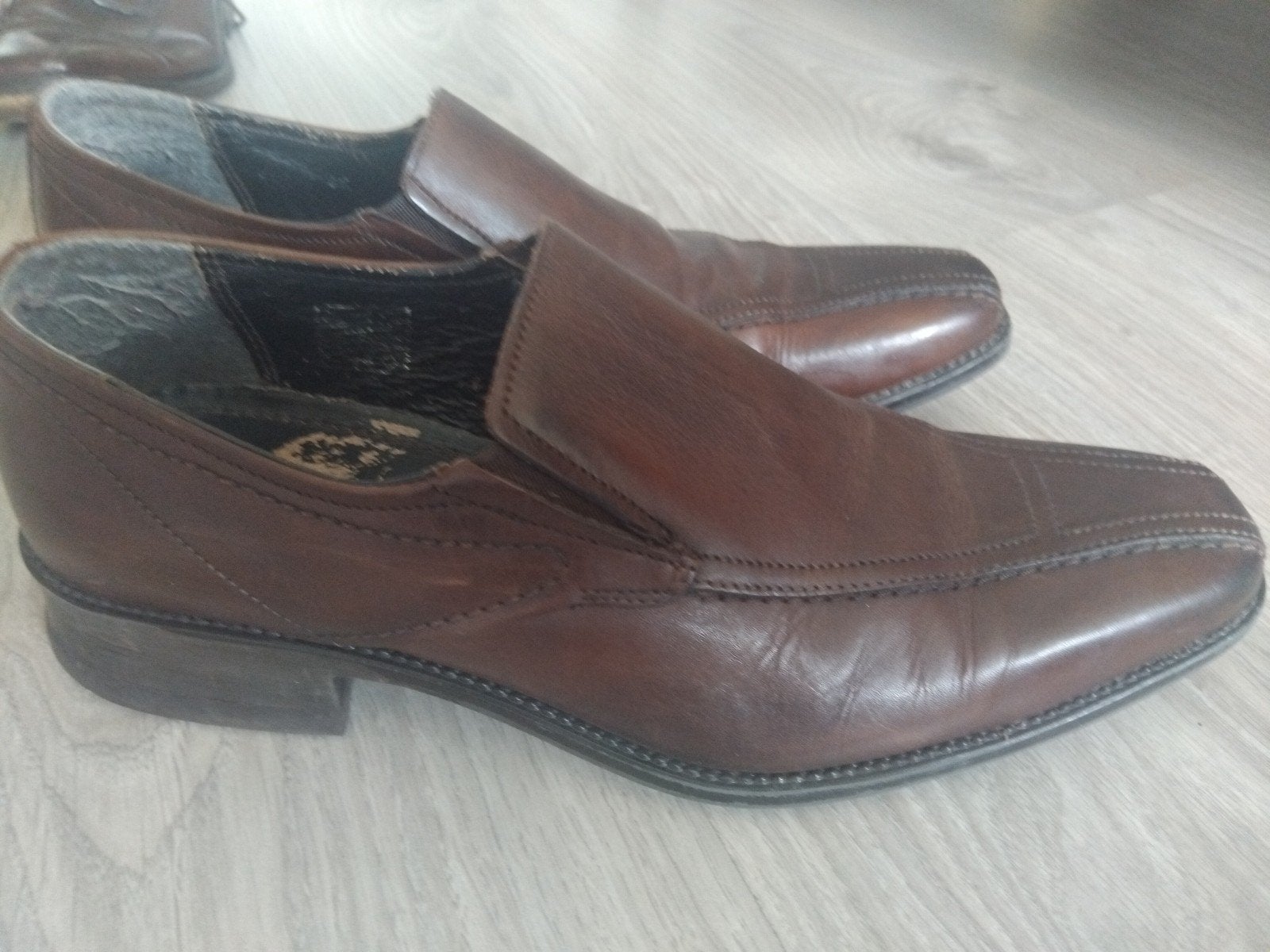Bruine instappers van Tailor & Son, maat 41, Bruin, Tailor & Son, Ophalen of Verzenden, Zo goed als nieuw