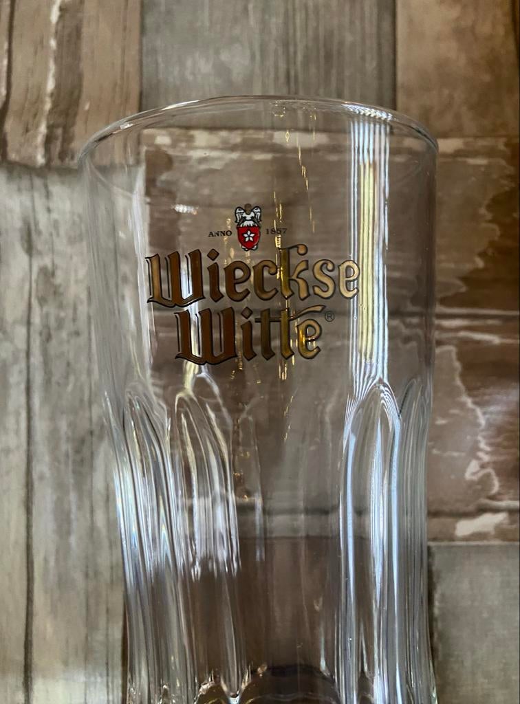 Wieckse Witte bierglas - Stevig en in goede staat, Ophalen of Verzenden, Zo goed als nieuw, Bierglas