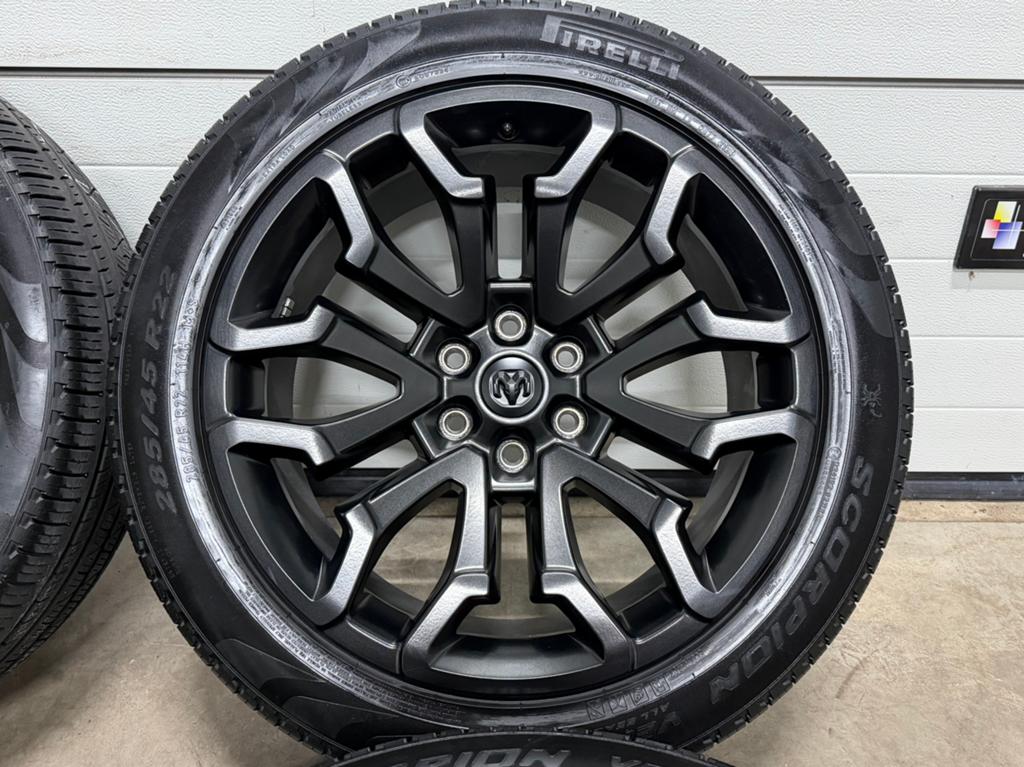22” INCH DODGE RAM 1500 LIMITED NIGHT EDITION 6X139,7 VELGEN, Velg(en), 285 mm, Overige maten, Ophalen of Verzenden