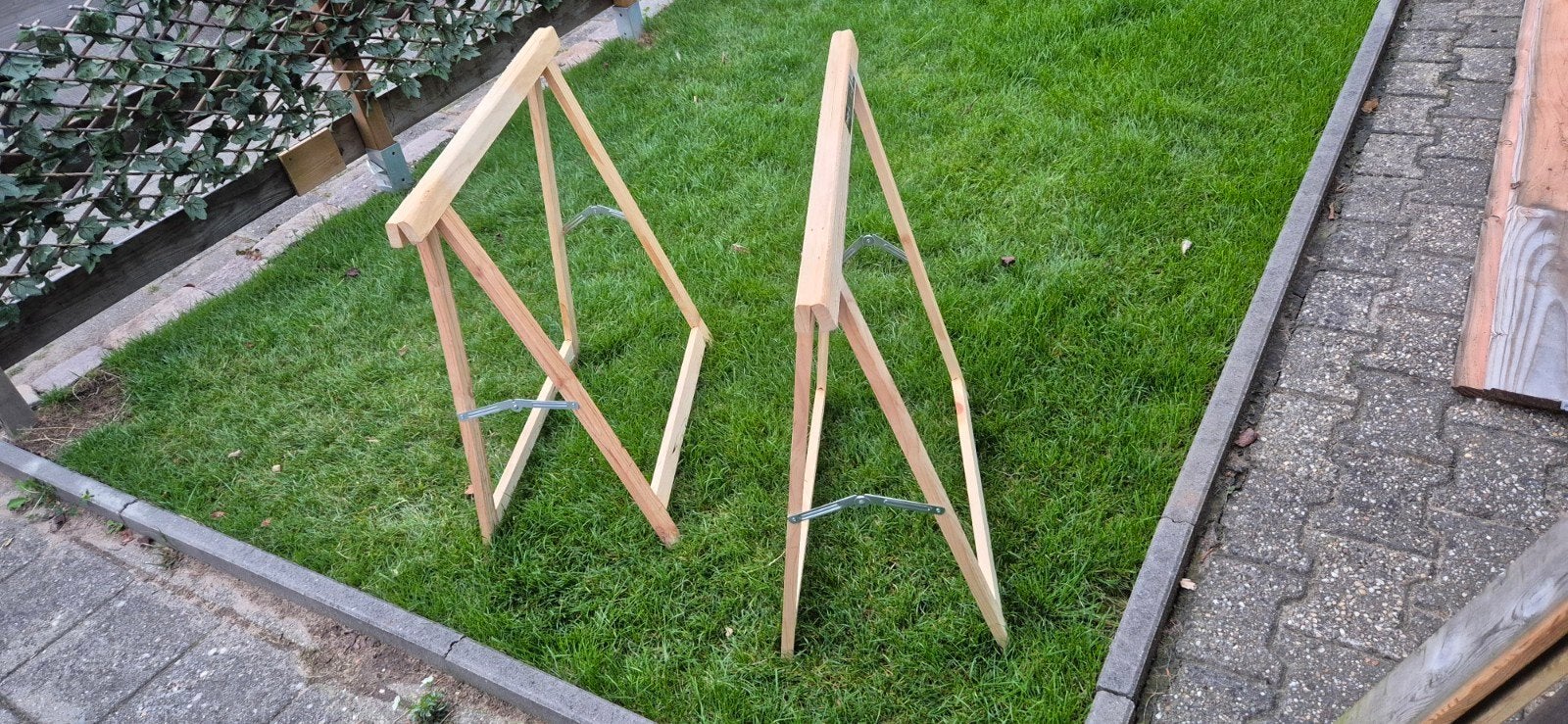 schragen 2 stuks.                      foto uploaden op mark, Doe-het-zelf en Verbouw, Ophalen, Nieuw, Inklapbaar