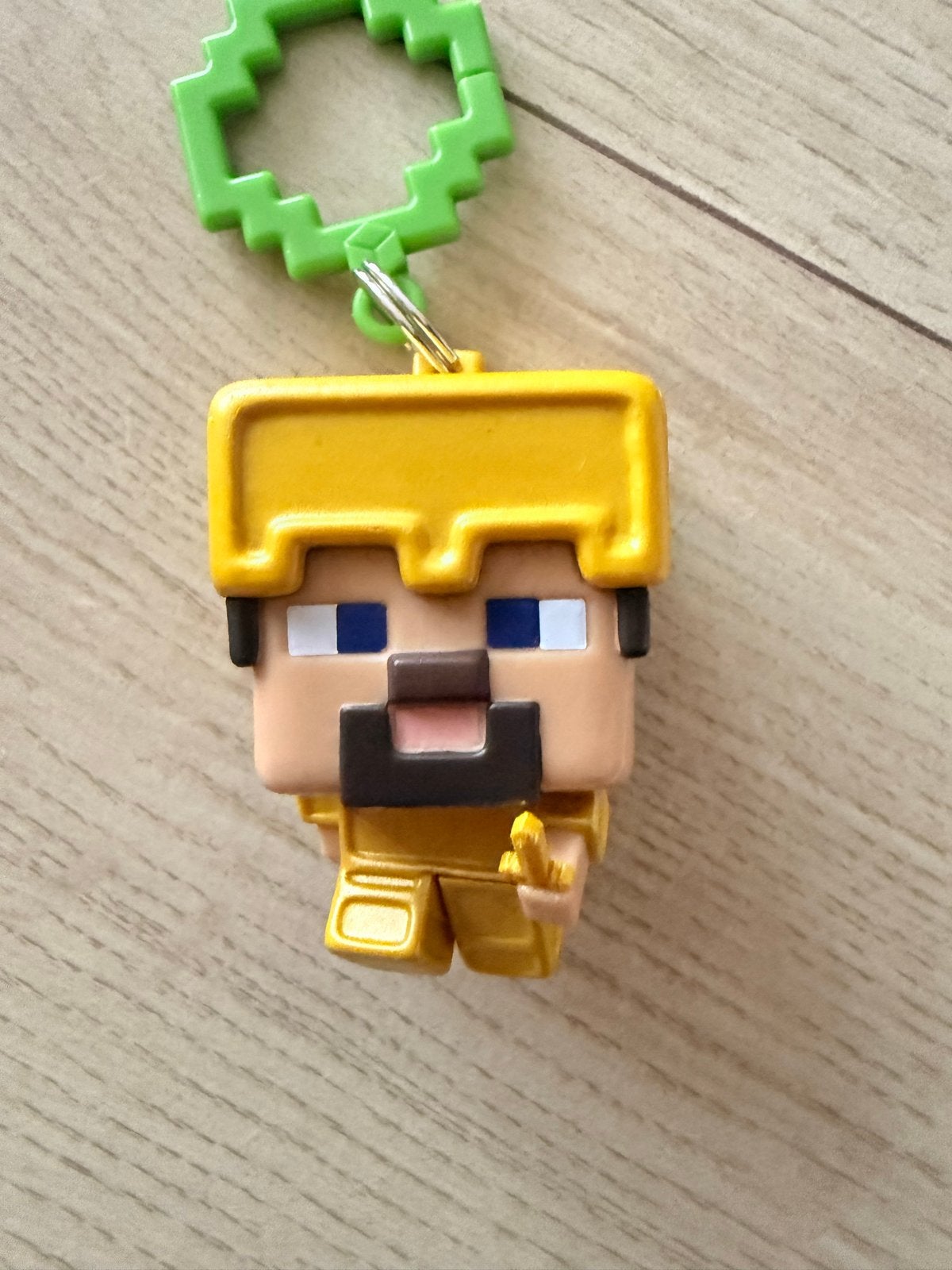 Minecraft Steve sleutelhanger goud, Ophalen, Gebruikt