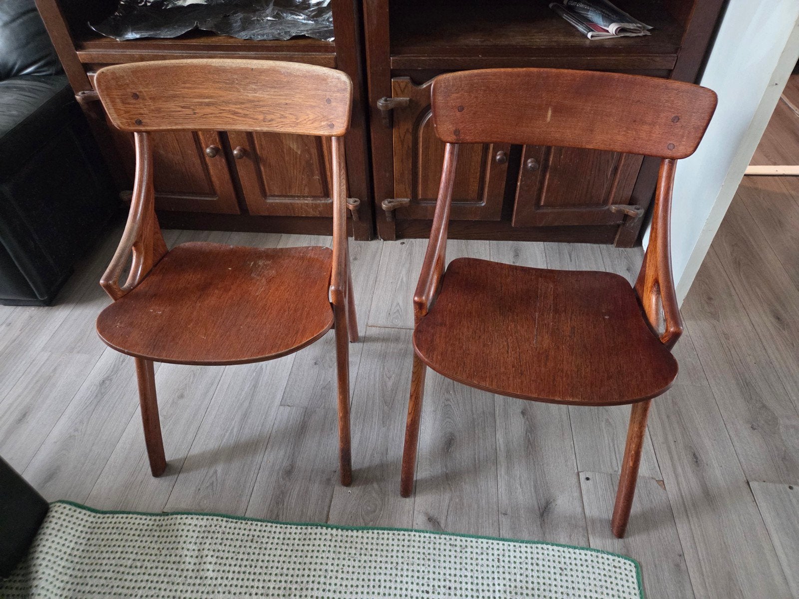 2 Arne Hovmand Olsen design stoelen, Ophalen