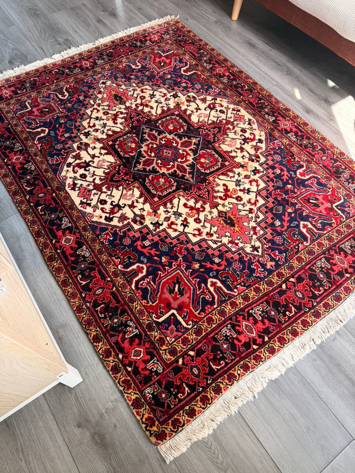 Perzisch handgeknoopt Heriz tapijt uit Tabriz, Ophalen of Verzenden, Zo goed als nieuw, Rechthoekig, 150 tot 200 cm