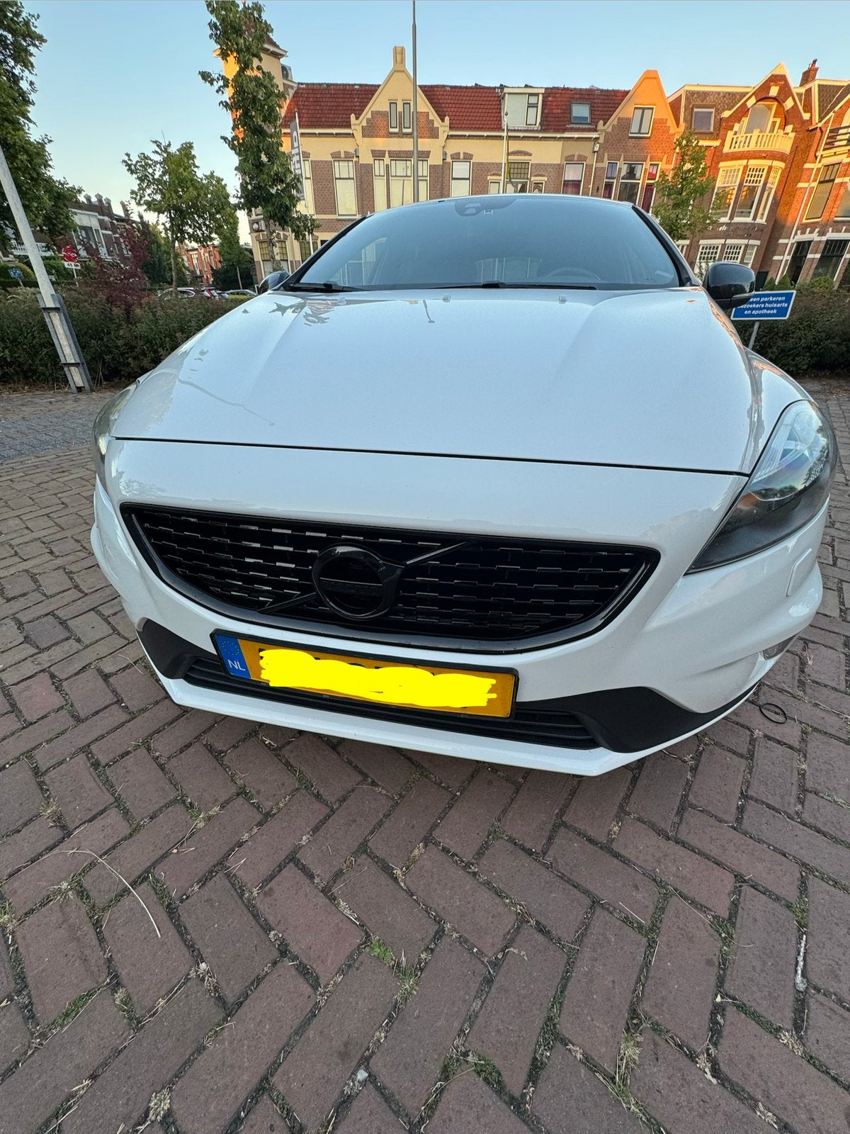 Volvo V40 R-Design grille (full black), Voor, Nieuw, Ophalen of Verzenden, Volvo