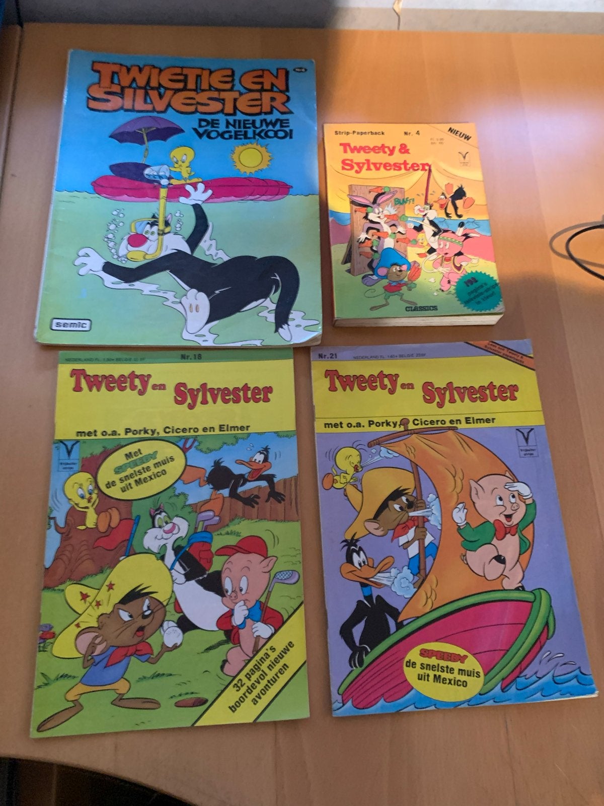 Tweety en Sylvester stripboeken - 4 stuks, Boeken, Meerdere stripboeken, Ophalen of Verzenden, Gelezen