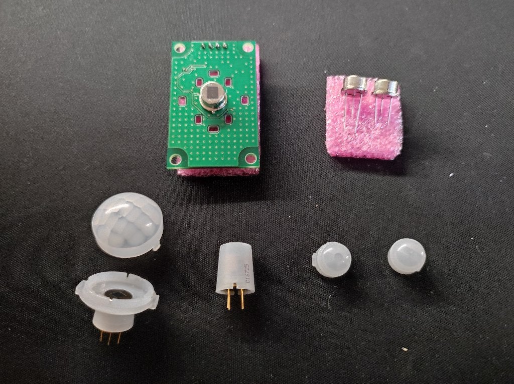 Murata PIR evaluation board met sensoren en lensen, Ophalen of Verzenden, Nieuw