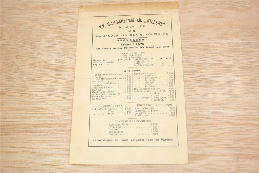 Cyrano de Bergerac 1927 —Programma Stadsschouwburg Groningen, Boeken, Geschiedenis | Stad en Regio, Ophalen of Verzenden, Gelezen