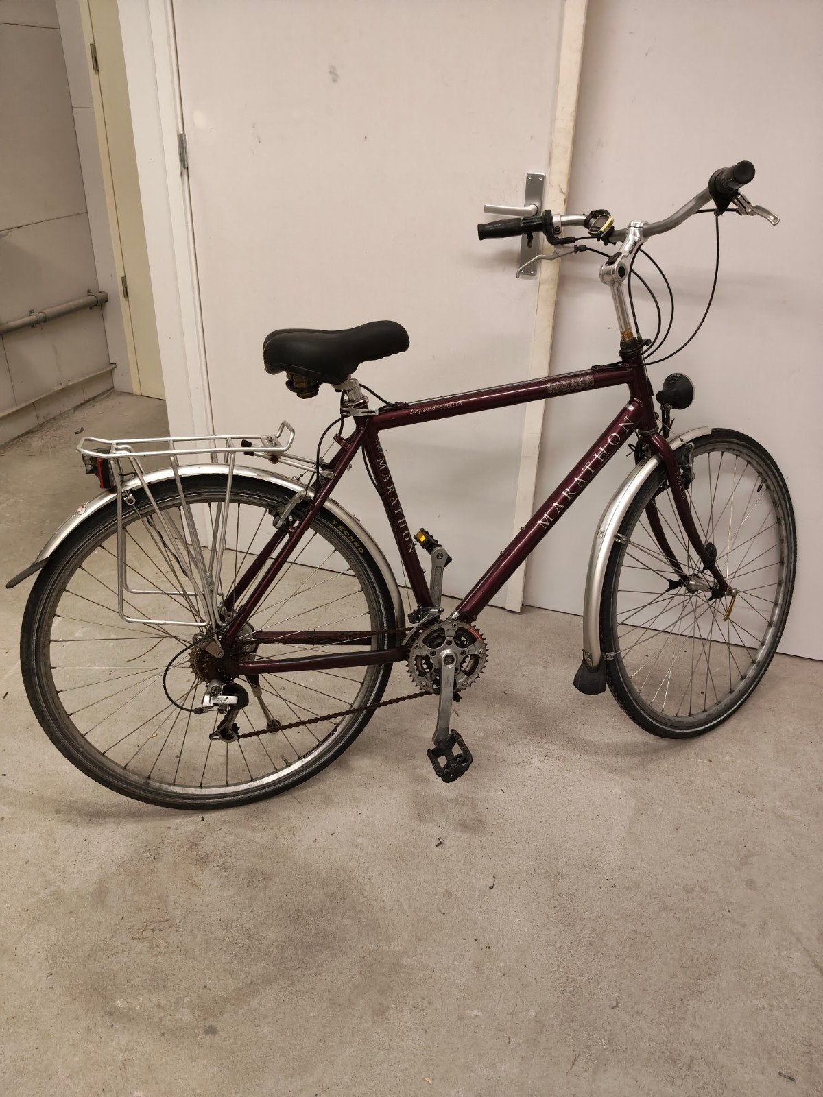 Degelijke Marathon fiets met versnellingen, Ophalen of Verzenden