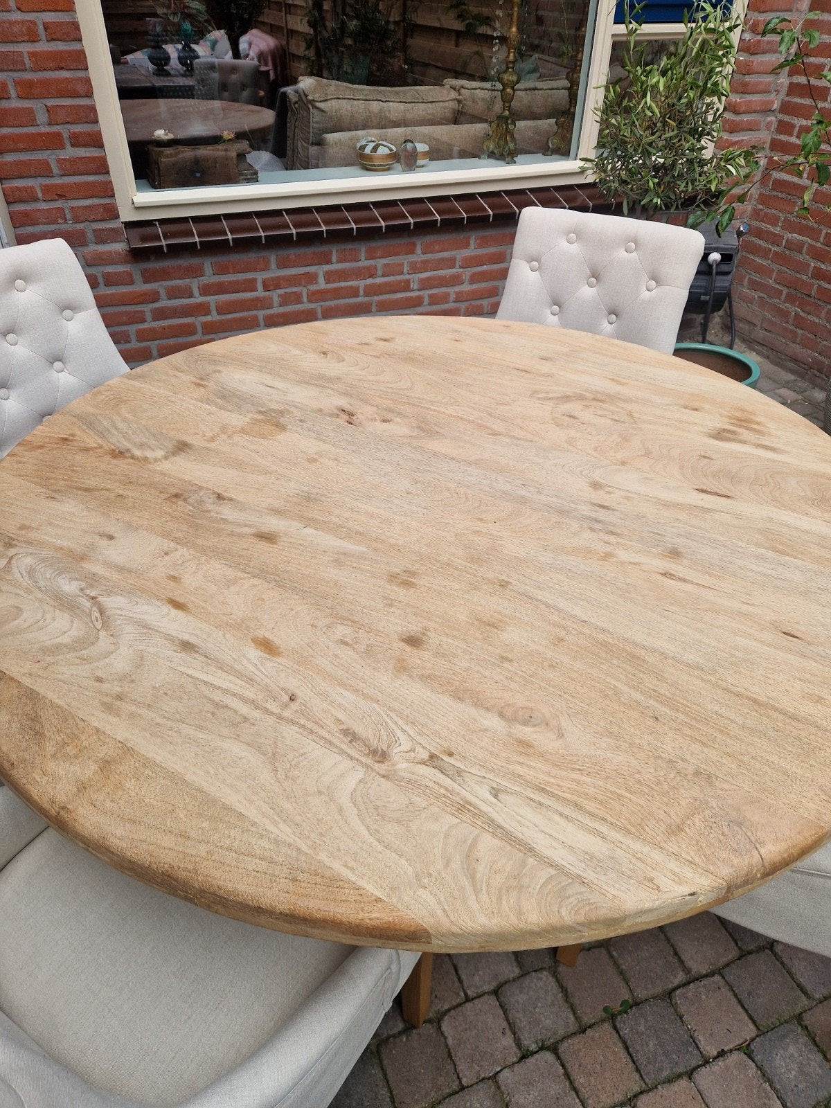 sobere blanke kloostertafel ronde eettafel, Huis en Inrichting, Tafels | Eettafels, Ophalen, Rond, Zo goed als nieuw, 100 tot 150 cm