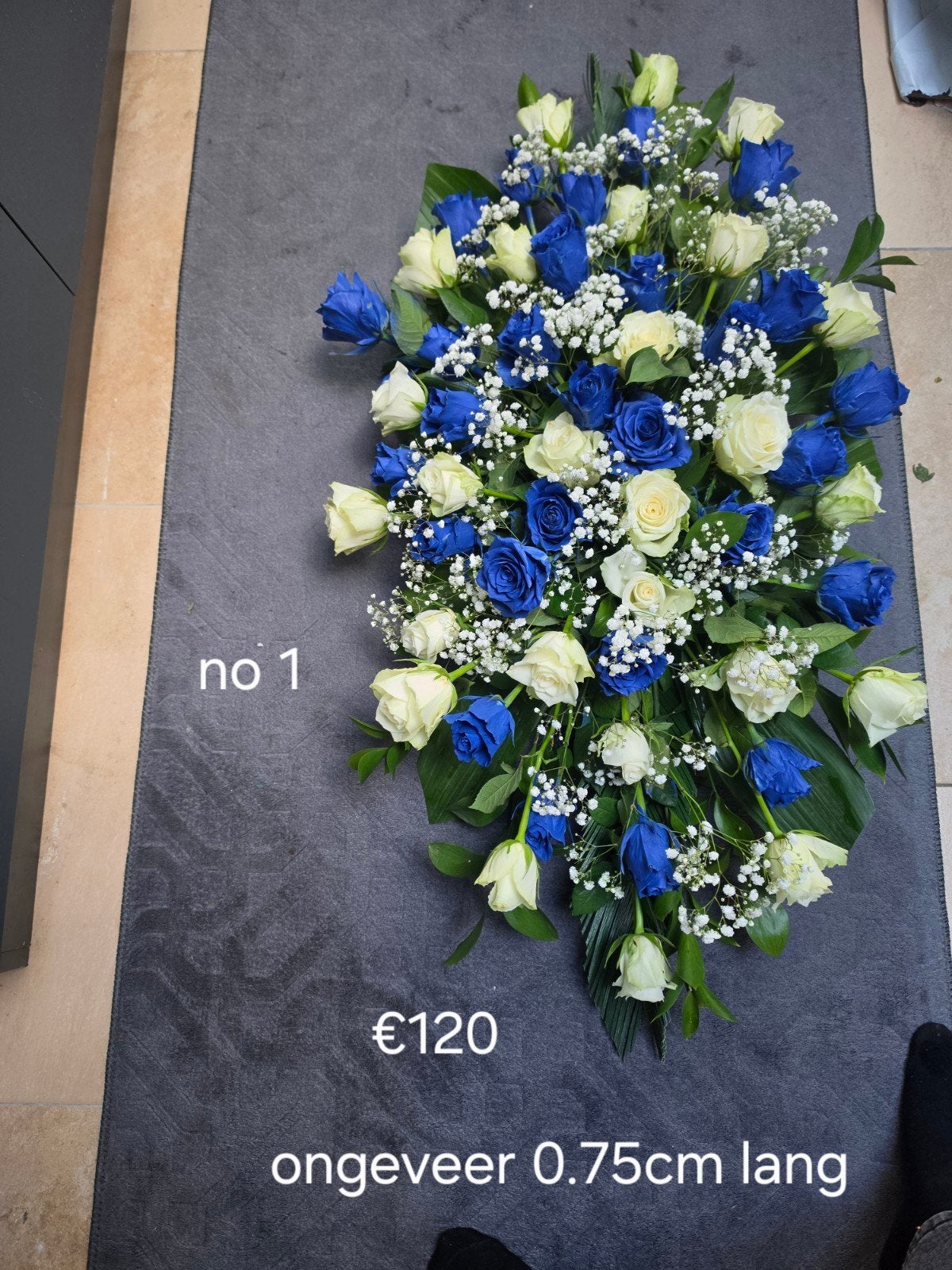 mooie rouwstuk, bloemstukken, handboeket, Ophalen of Verzenden