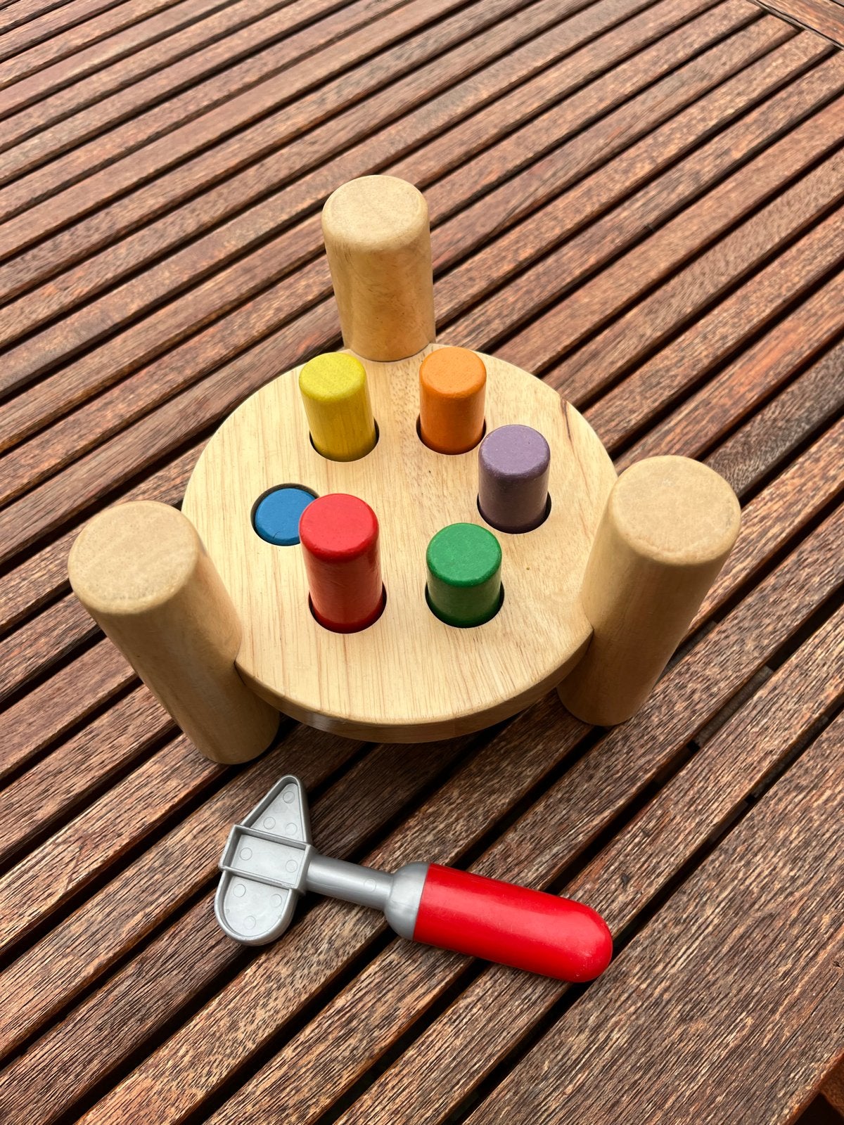 Houten hamertje-tik speelgoed met gekleurde pinnen, Ophalen, Gebruikt, Overige typen