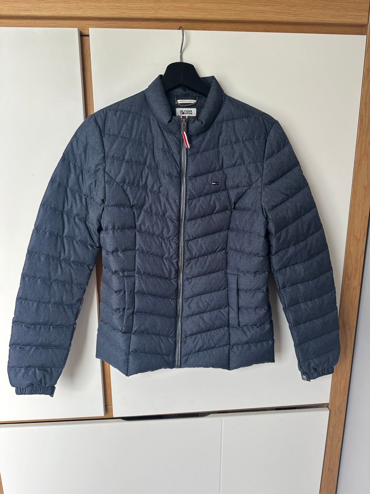 Jas Tommy Hilfiger S, Ophalen of Verzenden, Zo goed als nieuw, Maat 36 (S), Grijs