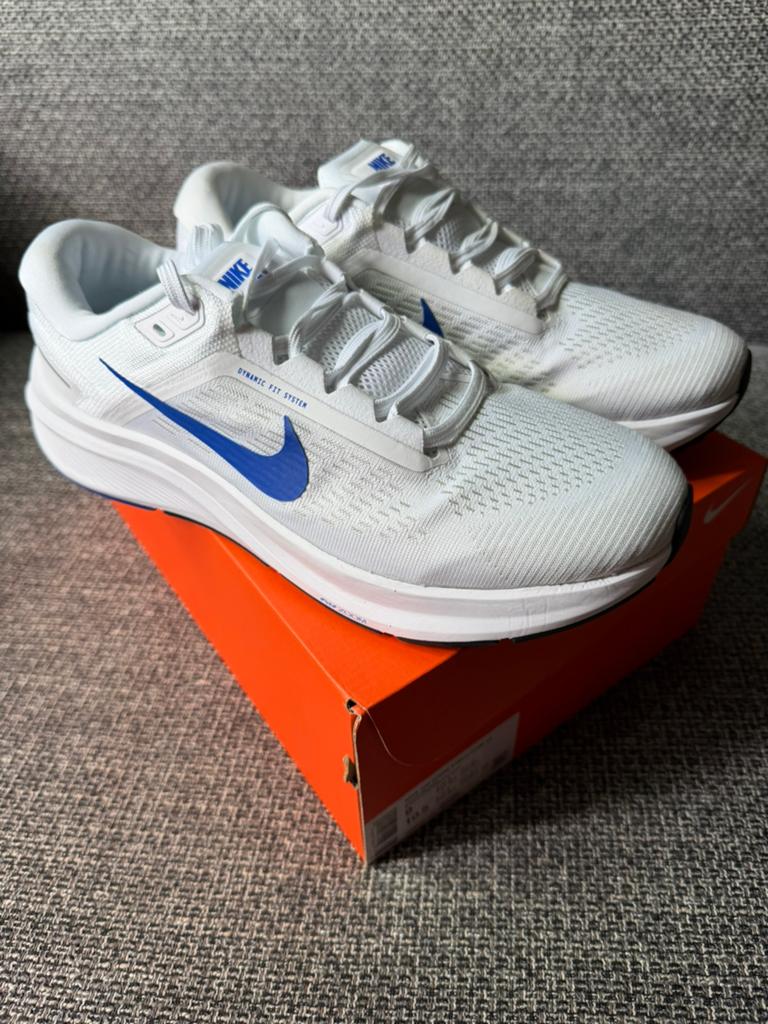 Nike Air Zoom Structure 24 - Maat 42.5 - Nieuw in doos, Nieuw, Ophalen of Verzenden, Wit, Sportschoenen