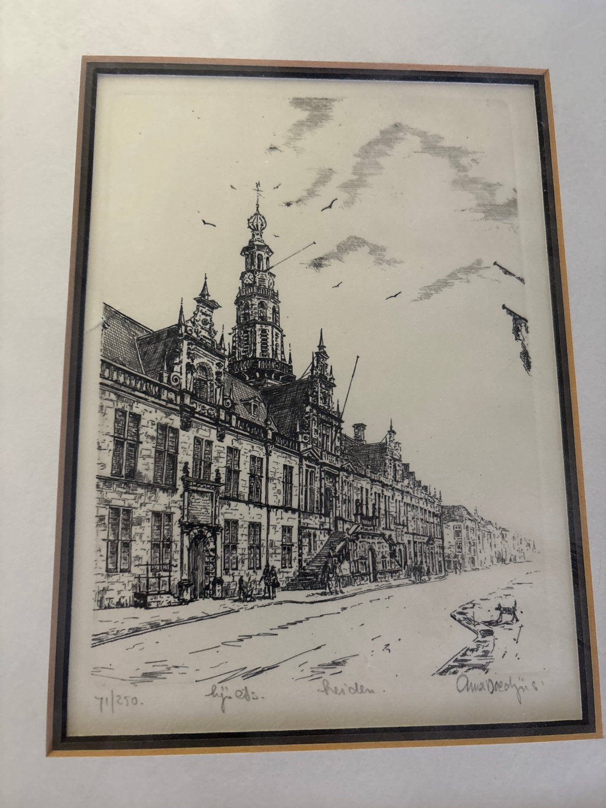 Ets Stadhuis Leiden, gesigneerd en genummerd, Antiek en Kunst, Kunst | Etsen en Gravures, Stadsgezicht, Ophalen of Verzenden, 1900 - 1949