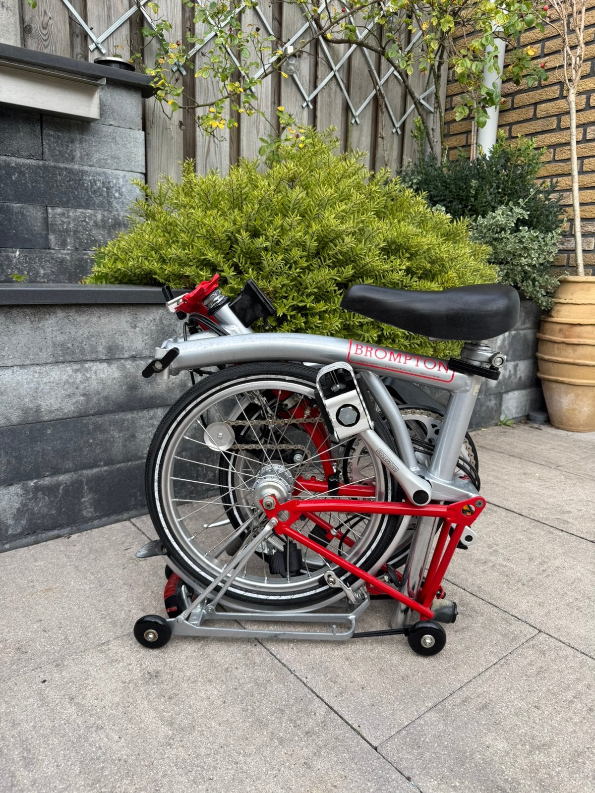 Foto 11 van Zeer nette Brompton vouwfiets