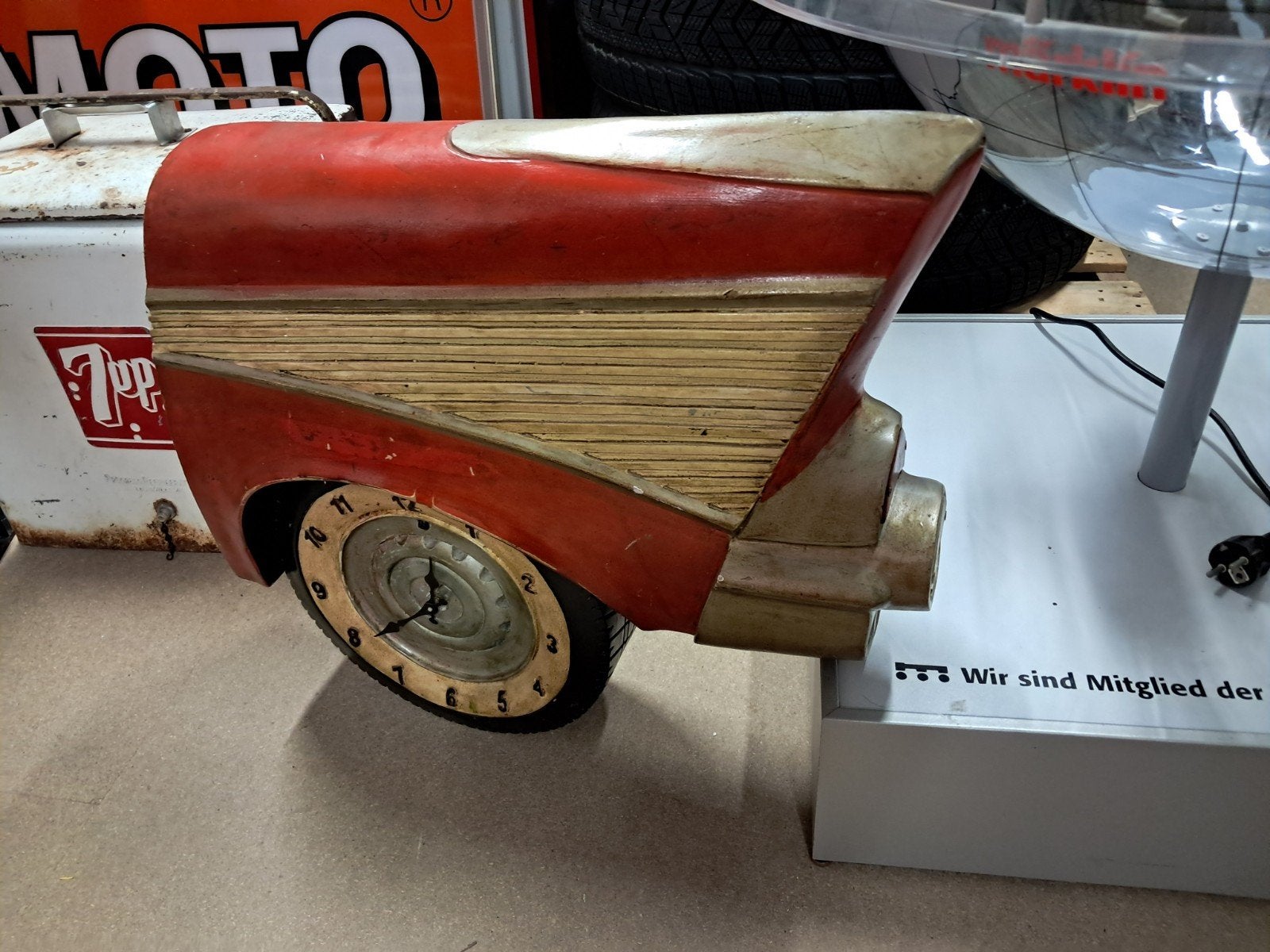 Chevrolet bel air achterzijde vleugel klok polystone werkend, Ophalen, Eu, Gebruikt, Gebruiksvoorwerp